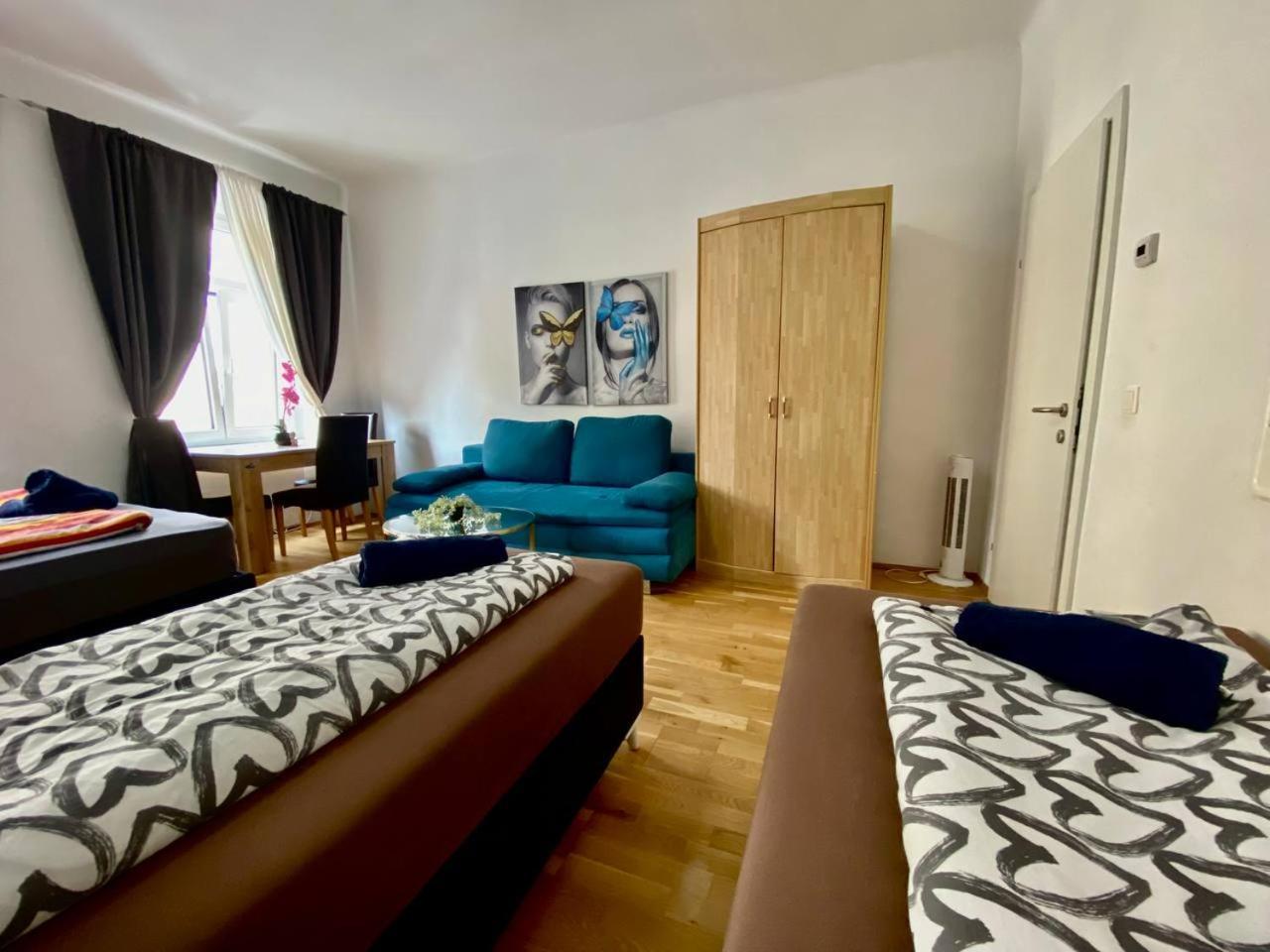 Deluxe Studio In Josefstaedter Strasse Area Appartement Wenen Buitenkant foto