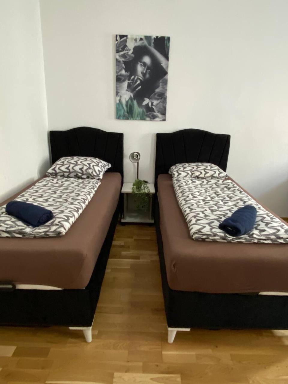 Deluxe Studio In Josefstaedter Strasse Area Appartement Wenen Buitenkant foto