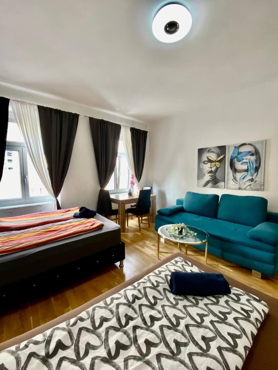 Deluxe Studio In Josefstaedter Strasse Area Appartement Wenen Buitenkant foto